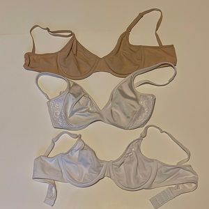Three Hanes Bras Size B36